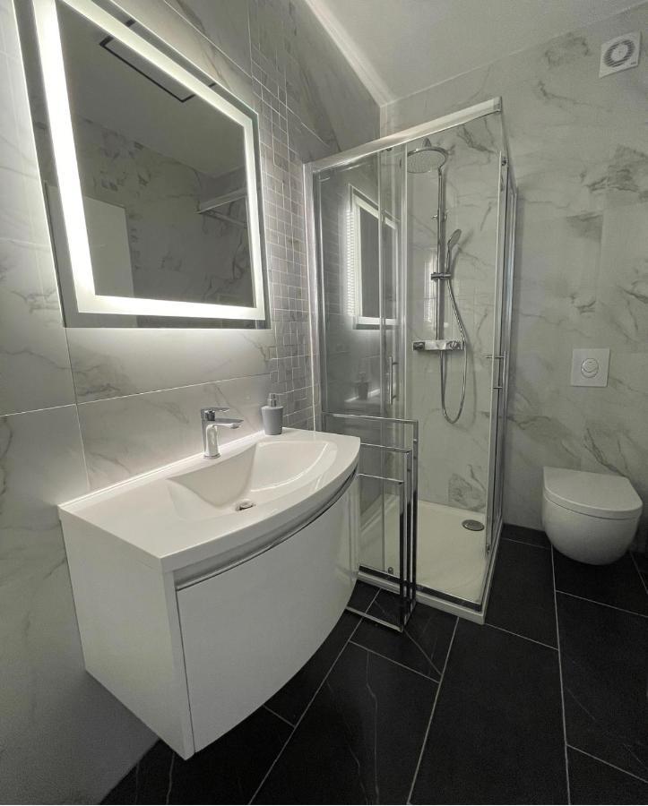 Apartment Mala Medulin Bagian luar foto